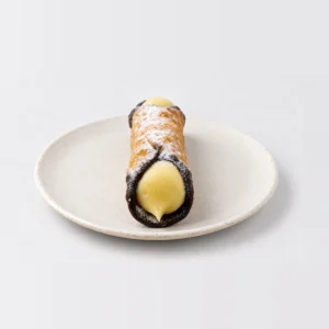 Cannoli, close-up