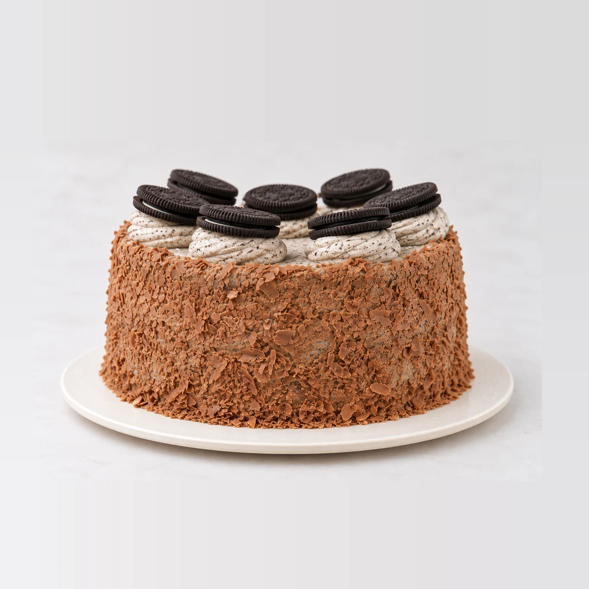 Chocolate Oreo Cake, texture close-up