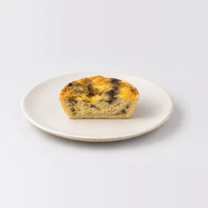Party Egg, Mushroom & Cheese Quiche (Large - 40pc), cut in half