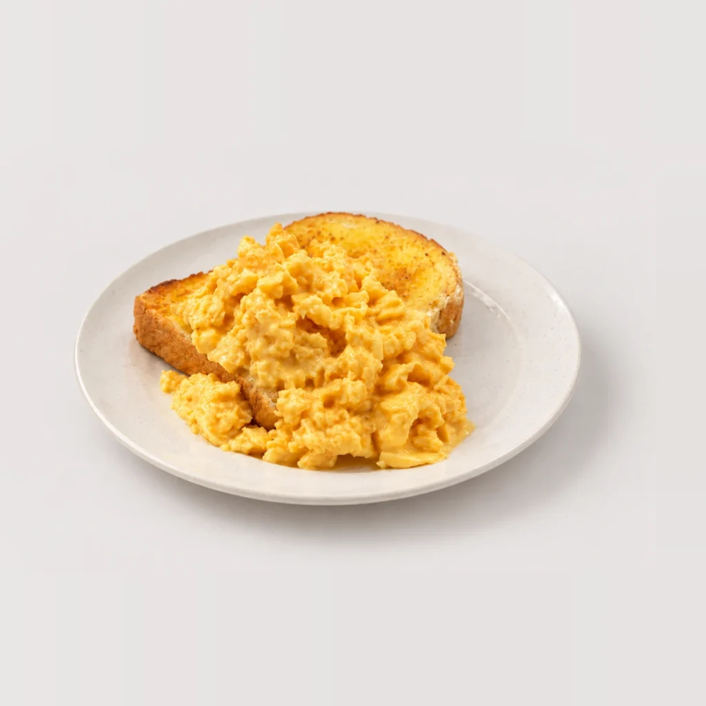 Eggs on Toast — scrambled eggs — Detail